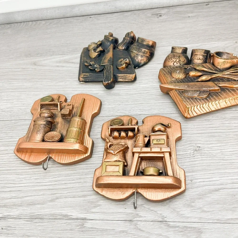 Vintage Chalkware Kitchen Wall Plaques:‎ 3D Country Kitchen Decor